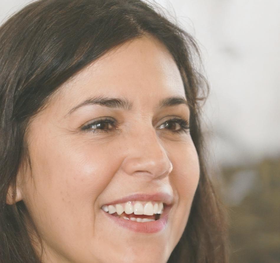 Dr. Sarah Müller - Leitende Finanzberaterin